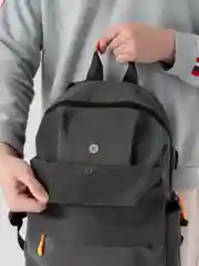 Серый рюкзак спортивный