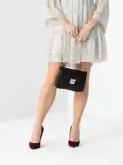 Розовый женская сумка клатч на заклепке / сумка на цепочке
