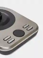 Черный электрочайник с подсветкой BQ KT2047G, 2200 Вт