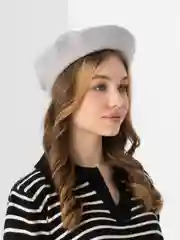 Серый берет