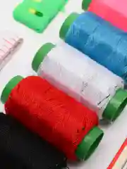 Желтый набор для шитья