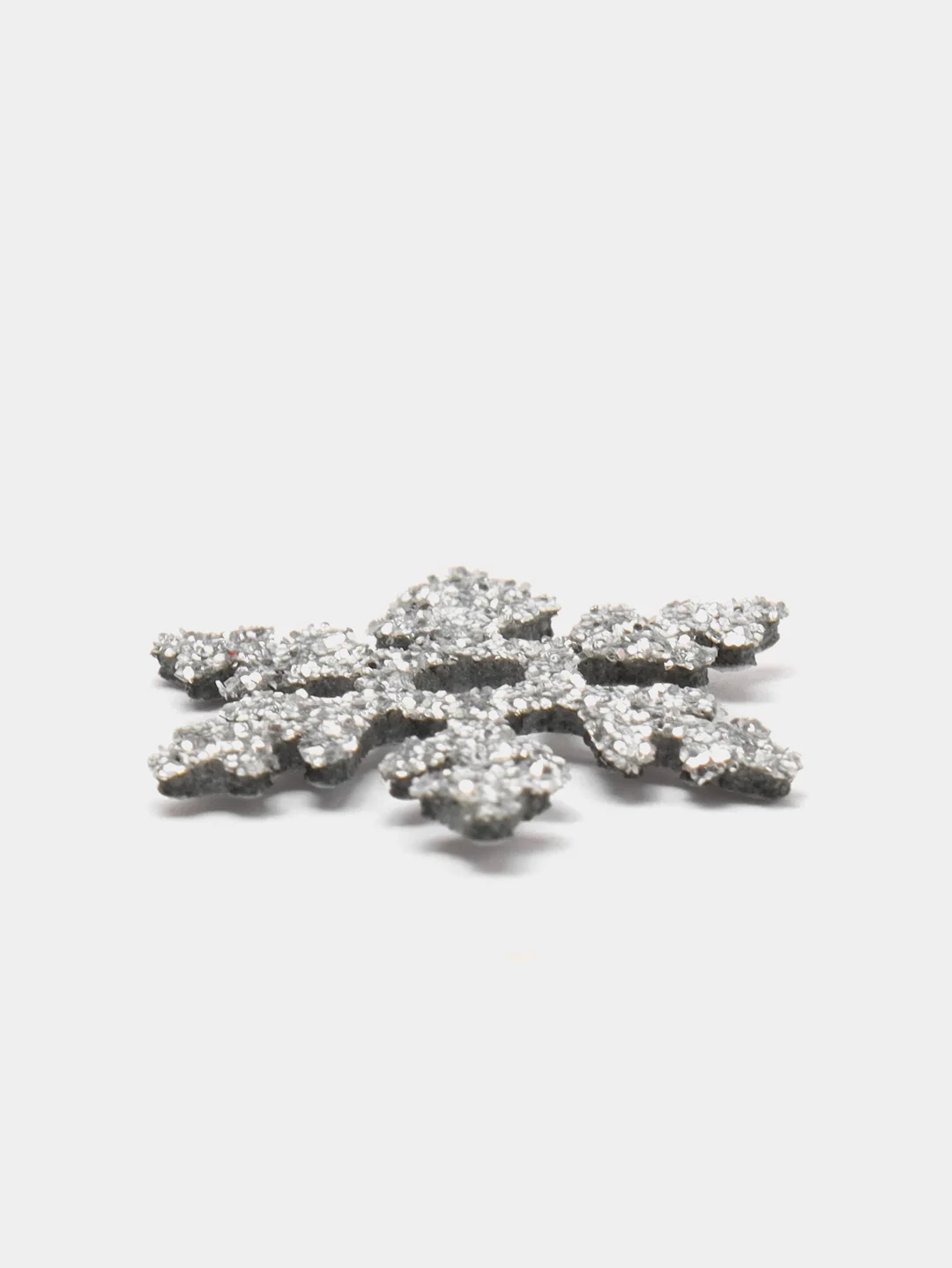 Серебряный снежинки из цветного фоамирана