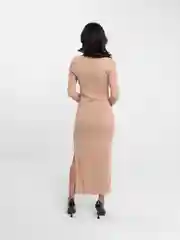 Бежевый платье женское, в рубчик