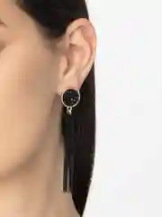 Серьги черные с кисточками