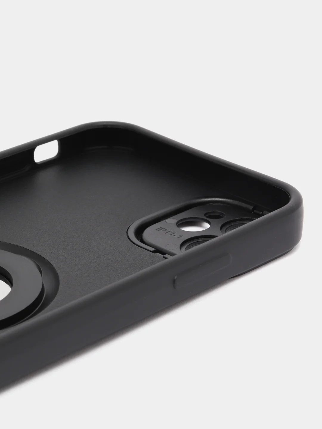 Угольный чехол Apple iPhone 11 силиконовый с кольцом iFace