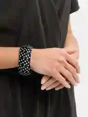 Браслет из ткани в горошек
