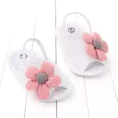 Пинетки для новорожденных малышей