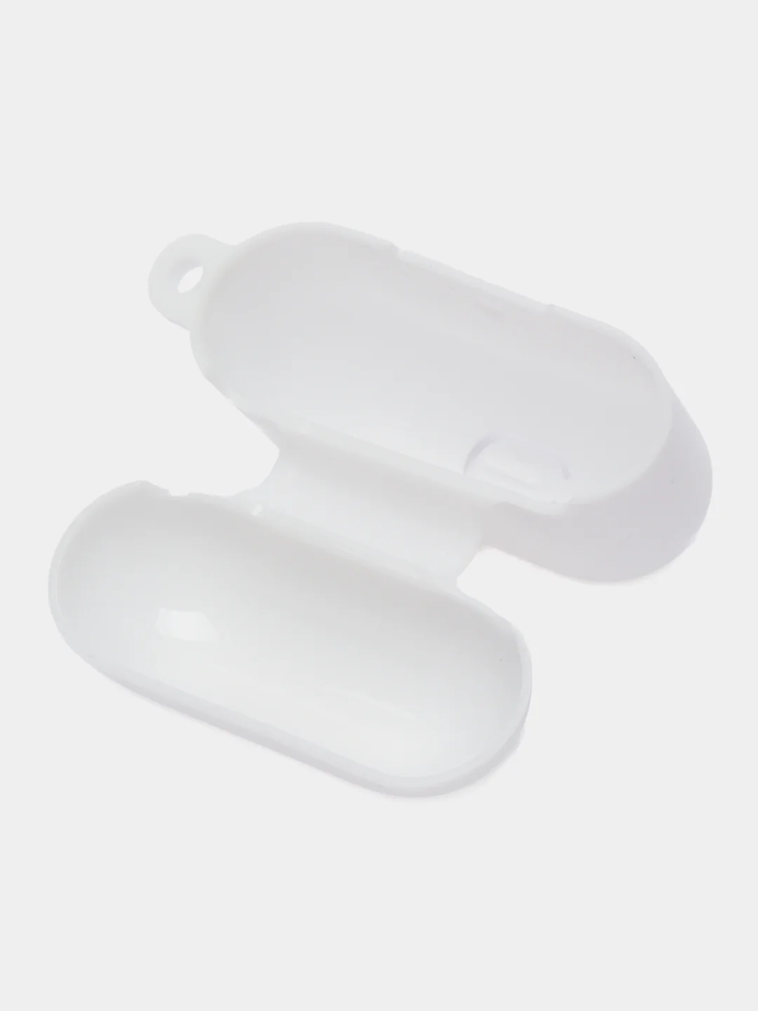 Белый силиконовый чехол для Apple Airpods 3