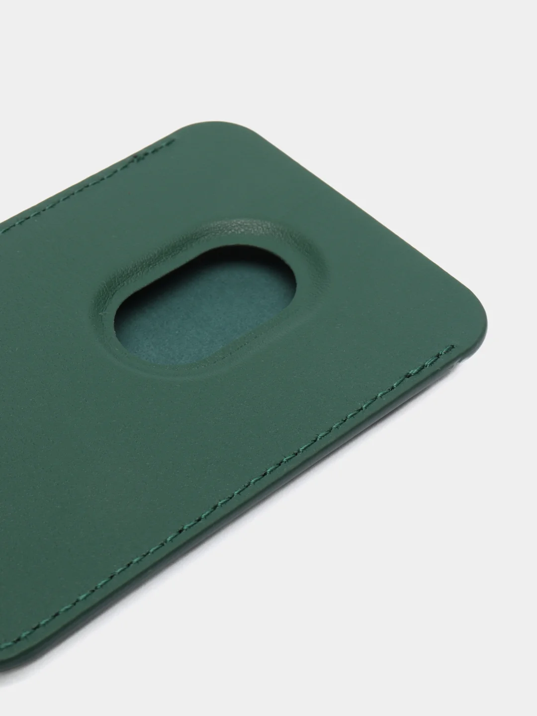Зеленый кошелек из эко-кожи для карт MagSafe Leather Wallet на iPhone 12, 13 ProMax