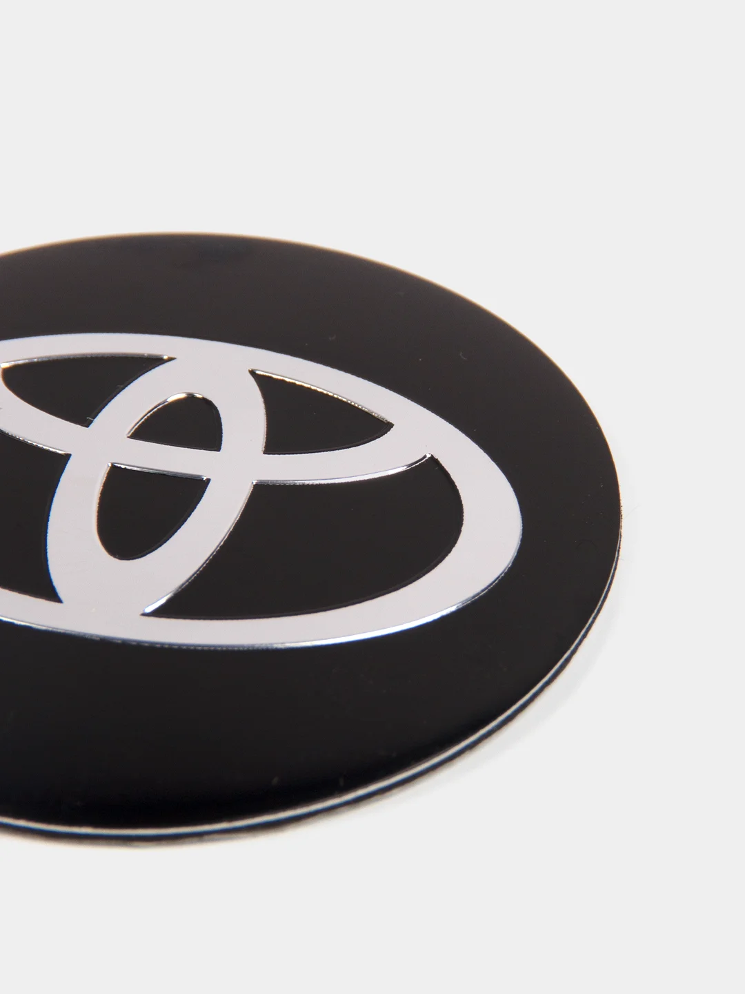 Угольный наклейки на диски, колпаки Toyota Тойота сферическая, изогнутая, 56 мм, 4 штуки