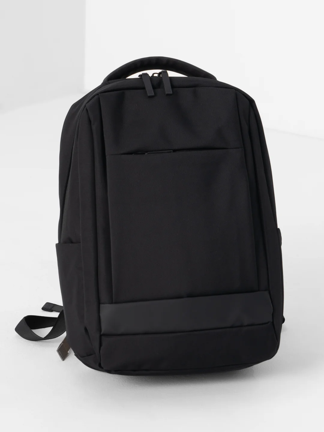 Рюкзак мужской чёрный, для ноутбука 15.6", с USB, с карманом антивор