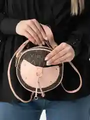Розовый сумка женская, через плечо, круглая
