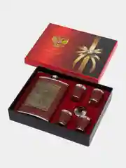 Карамельный подарочный мужской набор "Фляжка со стопками", подарок мужчине фляга