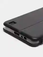 Черный чехол - книжка для Realme C31