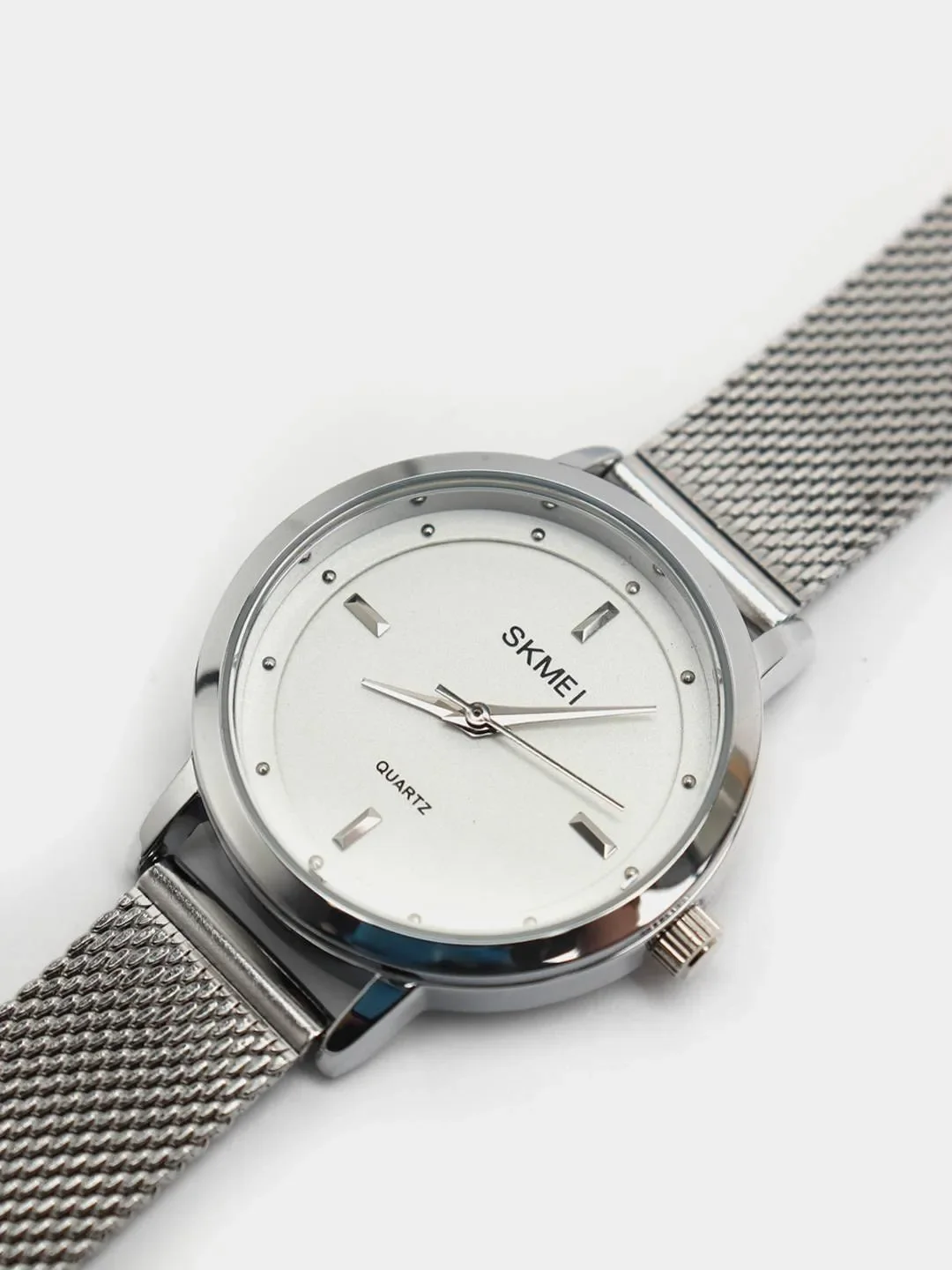 Серебряный женские часы SKMEI 1528