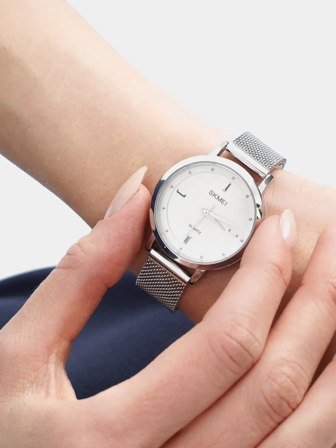 Серебряный женские часы SKMEI 1528