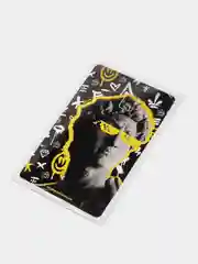 Желтый наклейки на банковскую карту, с персонажами из мультфильмов