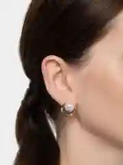 Белый серьги женские гвоздики