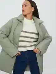 Молочный куртка демисезонная, женская Zarina, удлиненная, стеганая