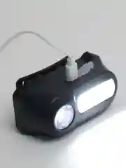 Фонарь налобный аккумуляторный светодиодныый/фонарь на голову