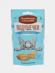 Лакомство для кошек Деревенские лакомства "Подушечки" с пюре из лосося, 30г