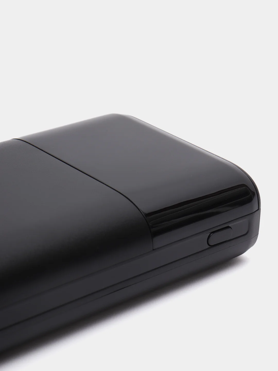 Черный портативный внешний аккумулятор Power Bank Borofone BT01 40000 мАч, 4 USB