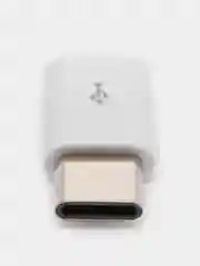 Белый переходник с USB Type C (вход) на micro USB otg (выход) для зарядки и передачи данных