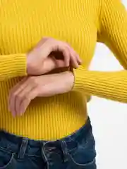 Желтый кофта женская, лонгслив, с вырезом
