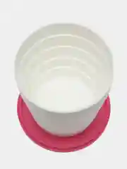 Розовый складной стакан
