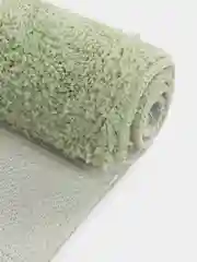Салатовый коврик для ванной