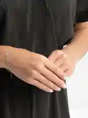 Браслет женский с кулоном "Коляска", серебряный