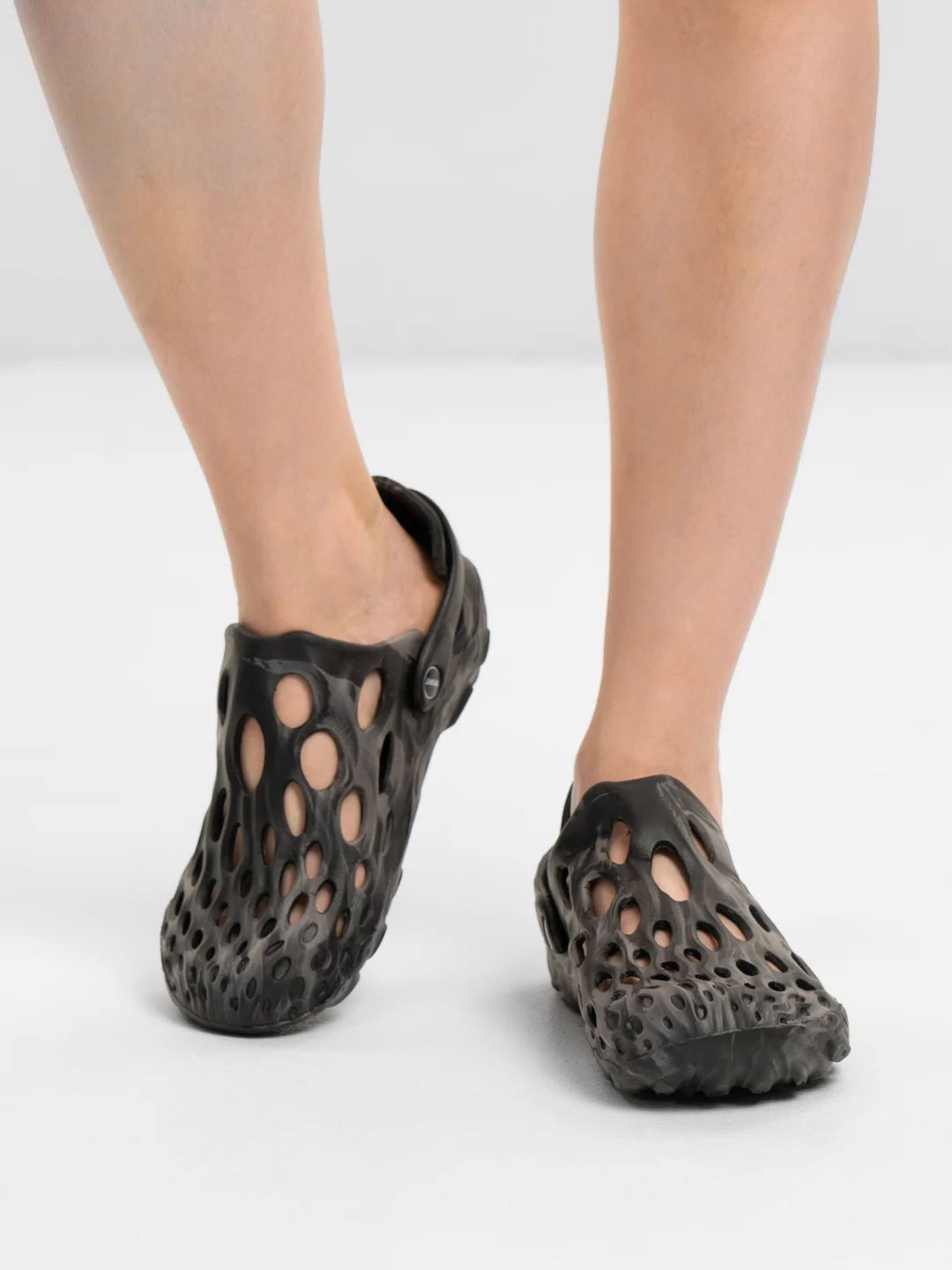 Черный сабо мужские IZI, размеры 39-45
