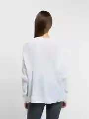 Белый свитер женский, базовый оверсайз