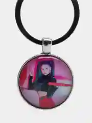 Аметистовый брелки K-POP по мотивам группы ITZY