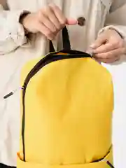 Желтый рюкзак унисекс