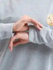 Серый свитшот женский