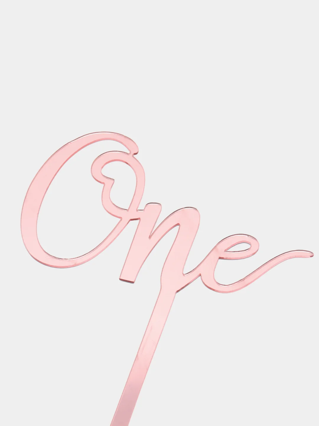 Розовый топпер на торт "One", на годик, акрил