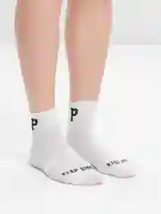 Белый носки унисекс, с буквой "Р"
