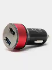 Красный автомобильное зарядное устройство 2 USB 3.1 А / разветвитель прикуривателя