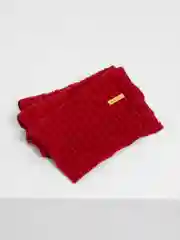 Бордовый вязаный шарф