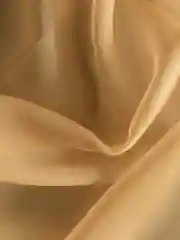 Карамельный вуаль на кулиске