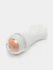 Белый матирующий ролик для лица