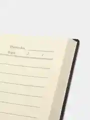 Черный ежедневник недатированный