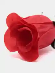 Красный искусственный цветок, бутон розы