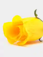 Желтый искусственный цветок, бутон розы
