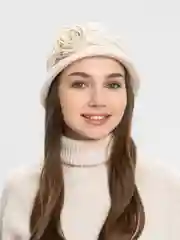 Белый шляпа женская измягкого фетра