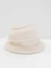 Белый шляпа женская измягкого фетра