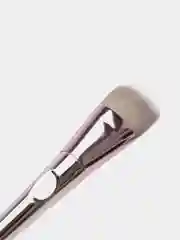 Белый кисть для макияжа лица