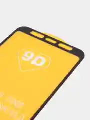 Черный защитное стекло на Xiaomi Redmi 5 Plus