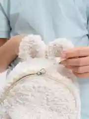 Плюшевый рюкзак